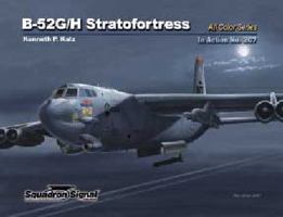 B-52g/H Stratofortress 0897476875 Book Cover