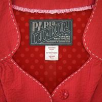 Paris Chic & Trendy: Designers' Studios, Hip Boutiques, Vintage Shops 1892145537 Book Cover