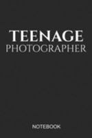 Teenage Photographer Notebook: A5 (6x9 in) Notizbuch I 110 Seiten I Punktraster I Fotografen Journal für Shootings 1691906204 Book Cover