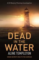 Dead in the Water 0340976969 Book Cover