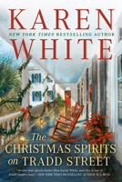 The Christmas Spirits on Tradd Street 0593099451 Book Cover