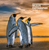 Wildlife Photographer of the Year Desk Diary 2022 0565095080 Book Cover