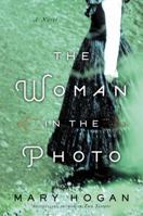 The Woman in the Photo 006238693X Book Cover