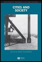 Cities and Society (Blackwell Readers in Sociology) 1405102322 Book Cover