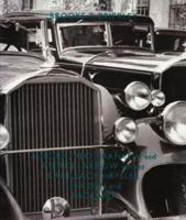 Auburn, Reo, Franklin and Pierce-Arrow Versus Cadillac, Chrysler, Lincoln and Packard 0961579110 Book Cover