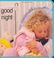 Baby's Good Night (Super Chubbies) 0671760858 Book Cover