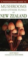 A Photographic Guide to Mushrooms and Other Fungi of New Zealand 1869661346 Book Cover