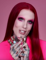 Jeffree Star Makeup Chart College Ruled Journal: A Personal Jeffree Youtuber Makeup Chart Journal / Autograph Notebook 1677121858 Book Cover