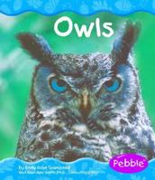 Owls (Pebble Books) 073682068X Book Cover
