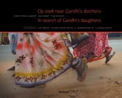 In Search of Gandhi's Daughters 9020981080 Book Cover